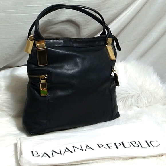 Banana Republic Handbags - FINAL SALE! Banana Republic Leather Shoulder Bag W/Dust Bag & Care Cards